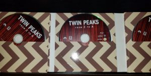 sleeves for discs in the Twin Peaks box set